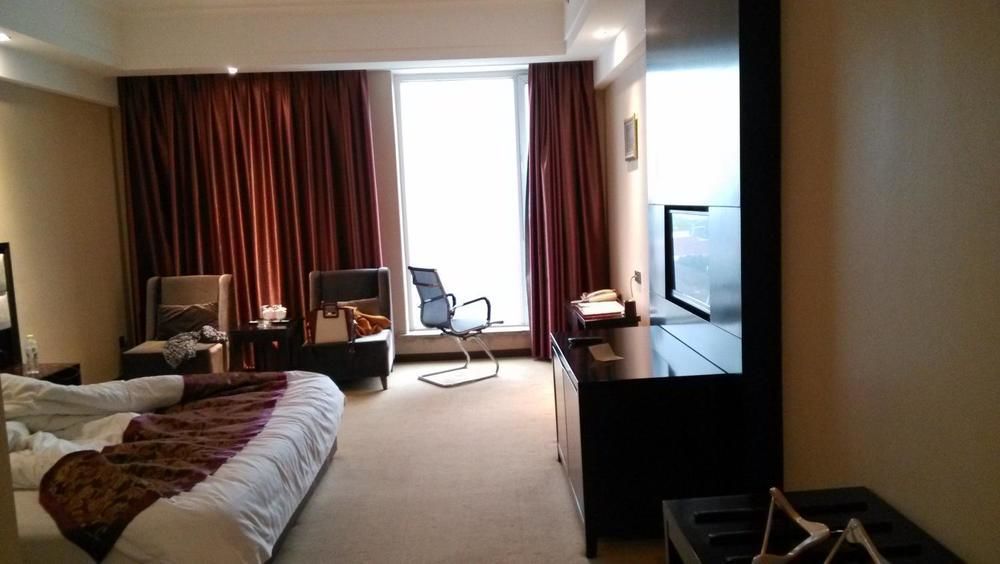 Weishi International Hotel Qing Zhou Exterior foto